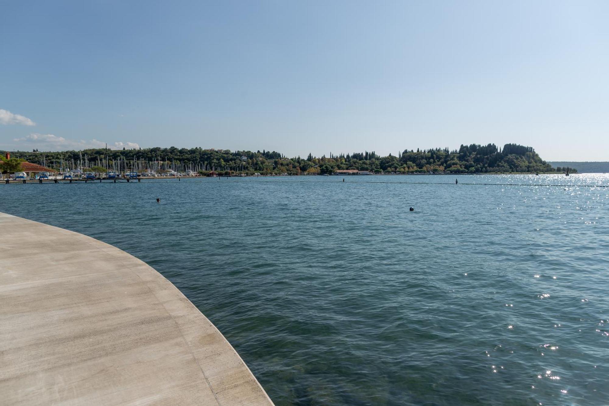 Floating Sea House Shark 3 Lägenhet Portorož Exteriör bild